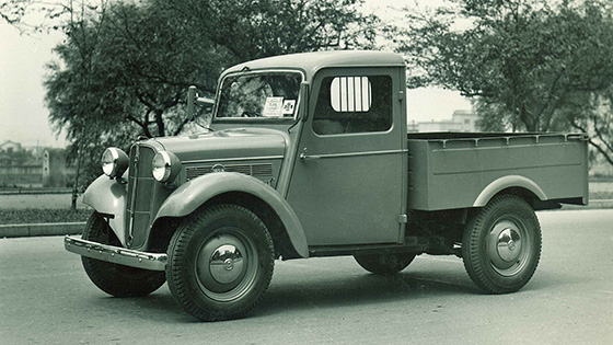 Datsun Truck Model 5147